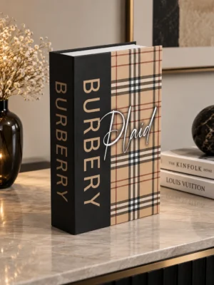 19cde77a-e52e-4e1e-bf47-633e25ae5b38 Checkered Pattern Decorative Book